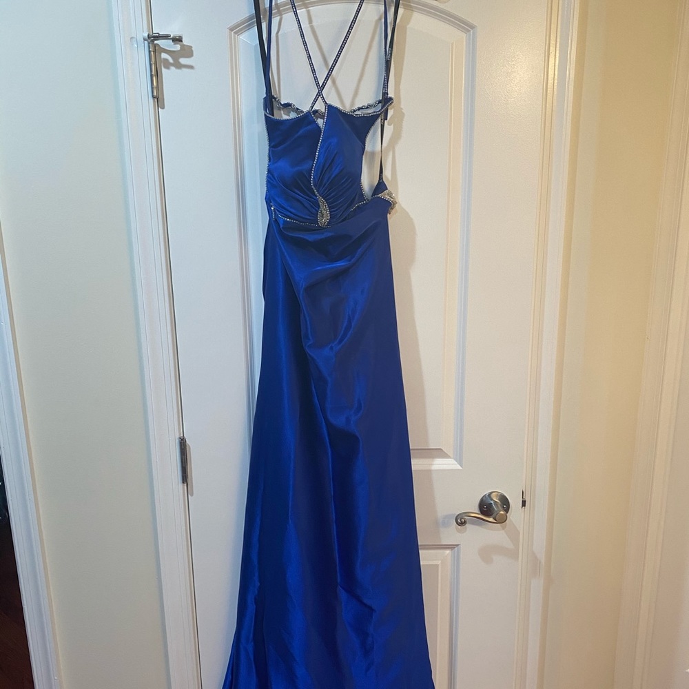 Paris by Tony Bowls gown